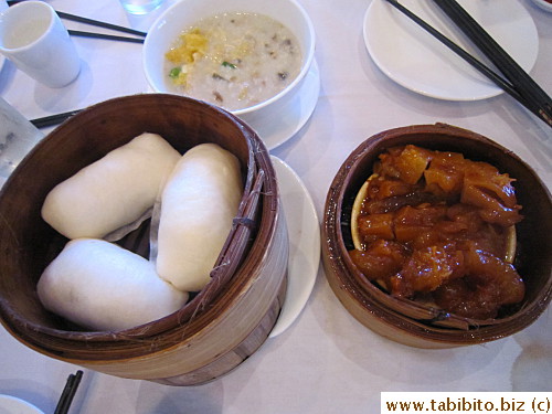 Don't remember what the dim sum was on the right